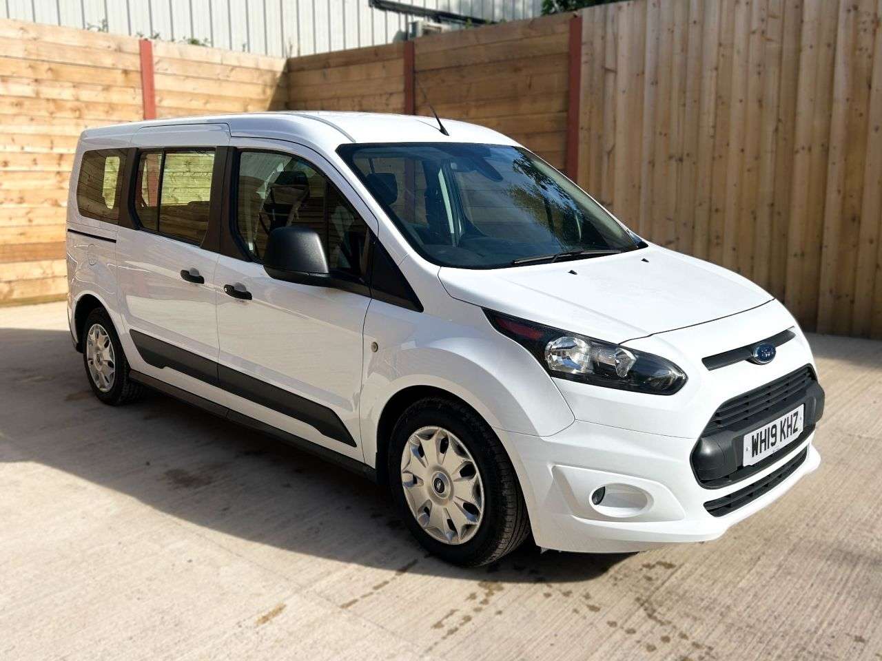 A 2019 FORD GRAND TOURNEO CONNECT 5 Seat Wheelchair Accessible Disabled Access Vehicle WAV A 2019 FORD GRAND TOURNEO CONNECT 5 Seat Wheelchair Accessible Disabled Access Vehicle WAV