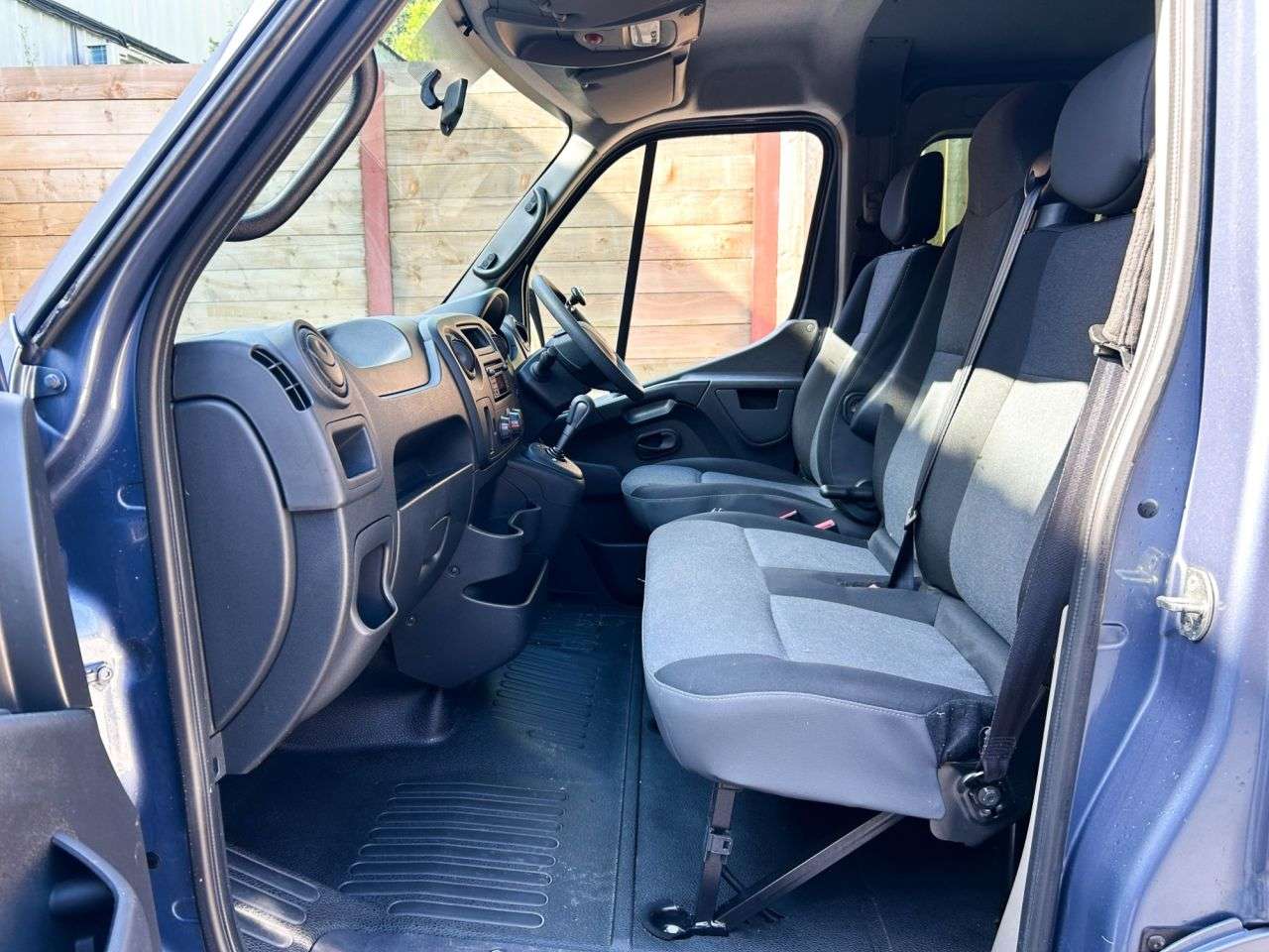 2021 RENAULT MASTER 2021 RENAULT MASTER