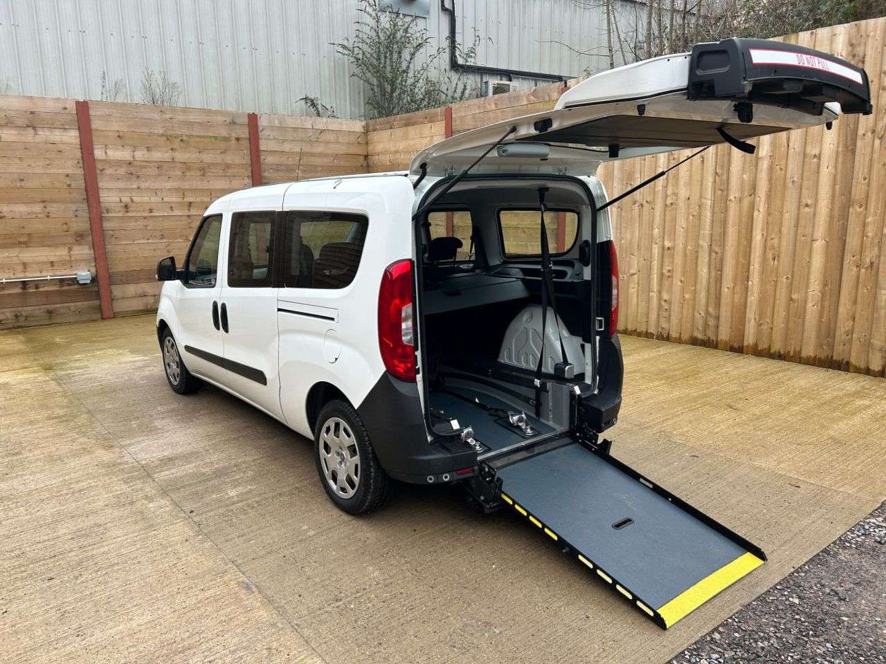 A 2018 FIAT DOBLO L2 LWB 5 Seat Wheelchair Accessible Disabled Access Vehicle WAV A 2018 FIAT DOBLO L2 LWB 5 Seat Wheelchair Accessible Disabled Access Vehicle WAV
