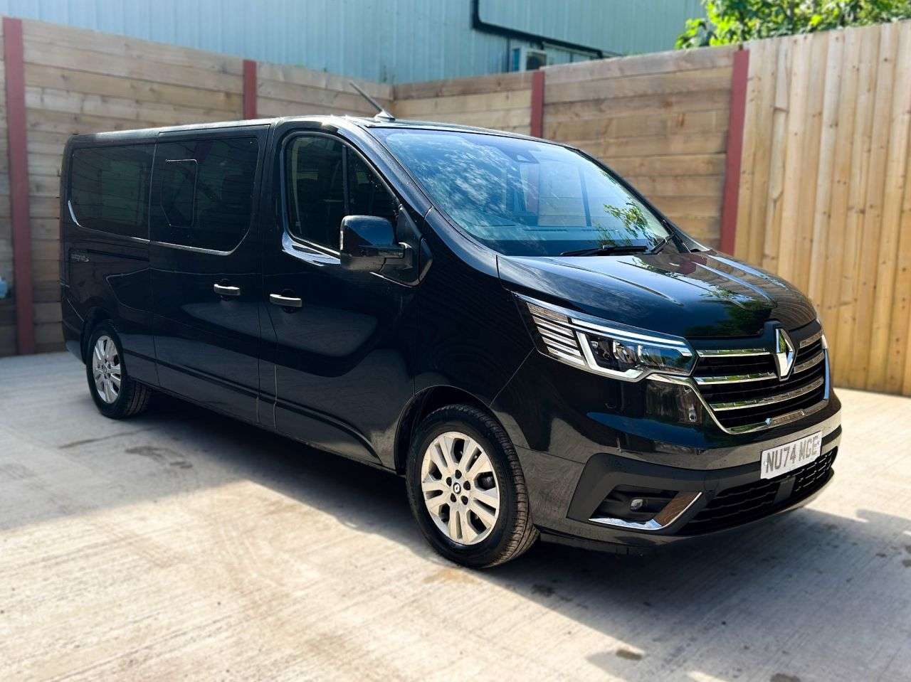 A 2024 RENAULT TRAFIC L2 LWB 6 Seat Auto Wheelchair Accessible Disabled Access Vehicle WAV A 2024 RENAULT TRAFIC L2 LWB 6 Seat Auto Wheelchair Accessible Disabled Access Vehicle WAV