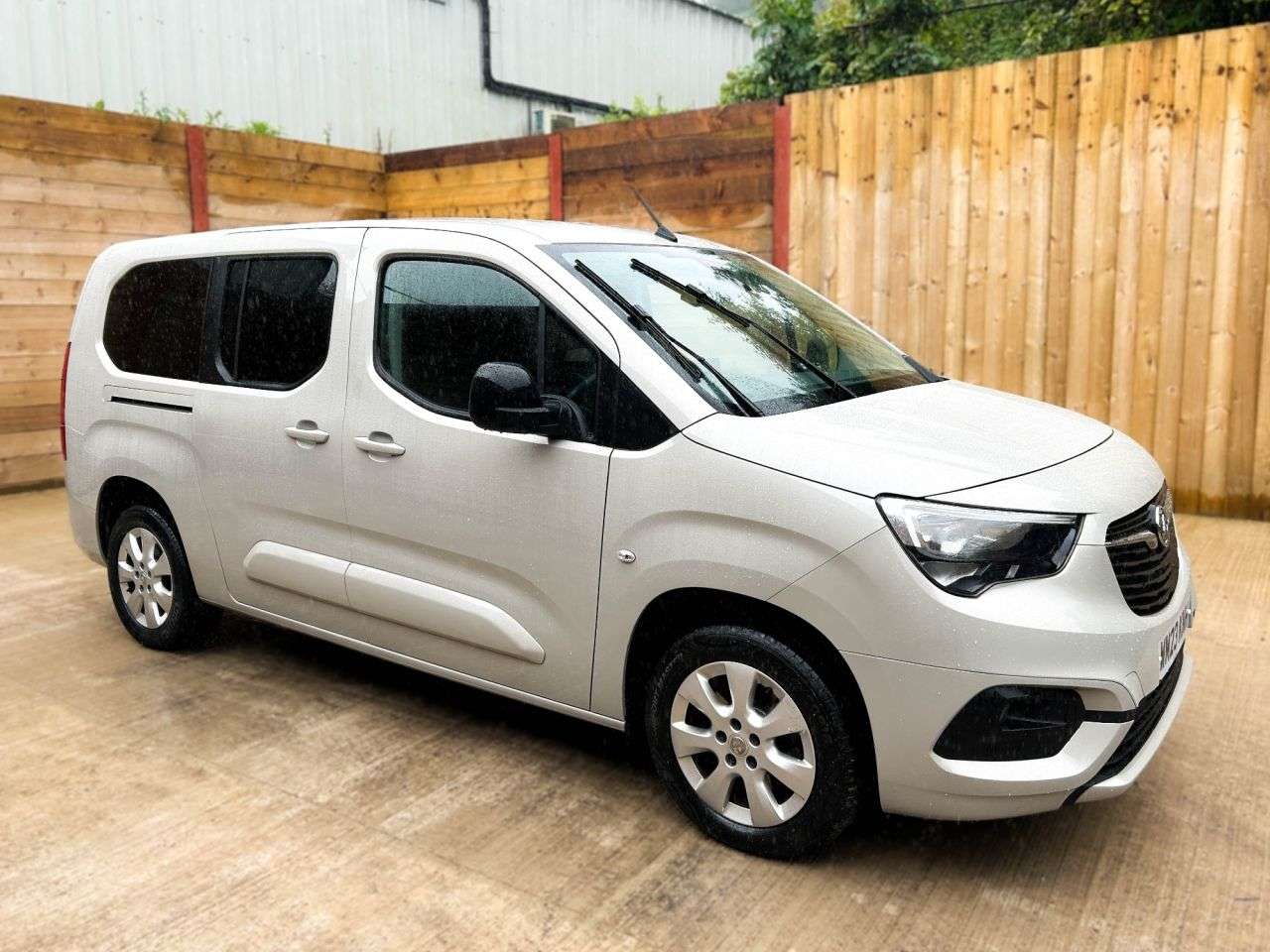 A 2023 VAUXHALL COMBO LIFE L2 LWB 4 Seat Petrol Auto Wheelchair Accessible Disabled Access Vehicle WAV A 2023 VAUXHALL COMBO LIFE L2 LWB 4 Seat Petrol Auto Wheelchair Accessible Disabled Access Vehicle WAV