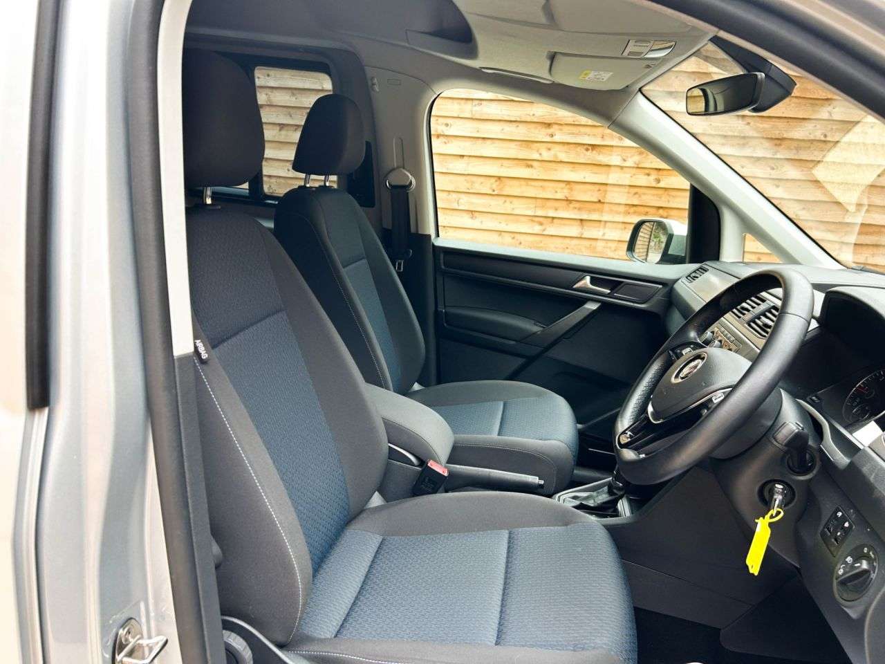 2021 VOLKSWAGEN CADDY MAXI LIFE 2021 VOLKSWAGEN CADDY MAXI LIFE