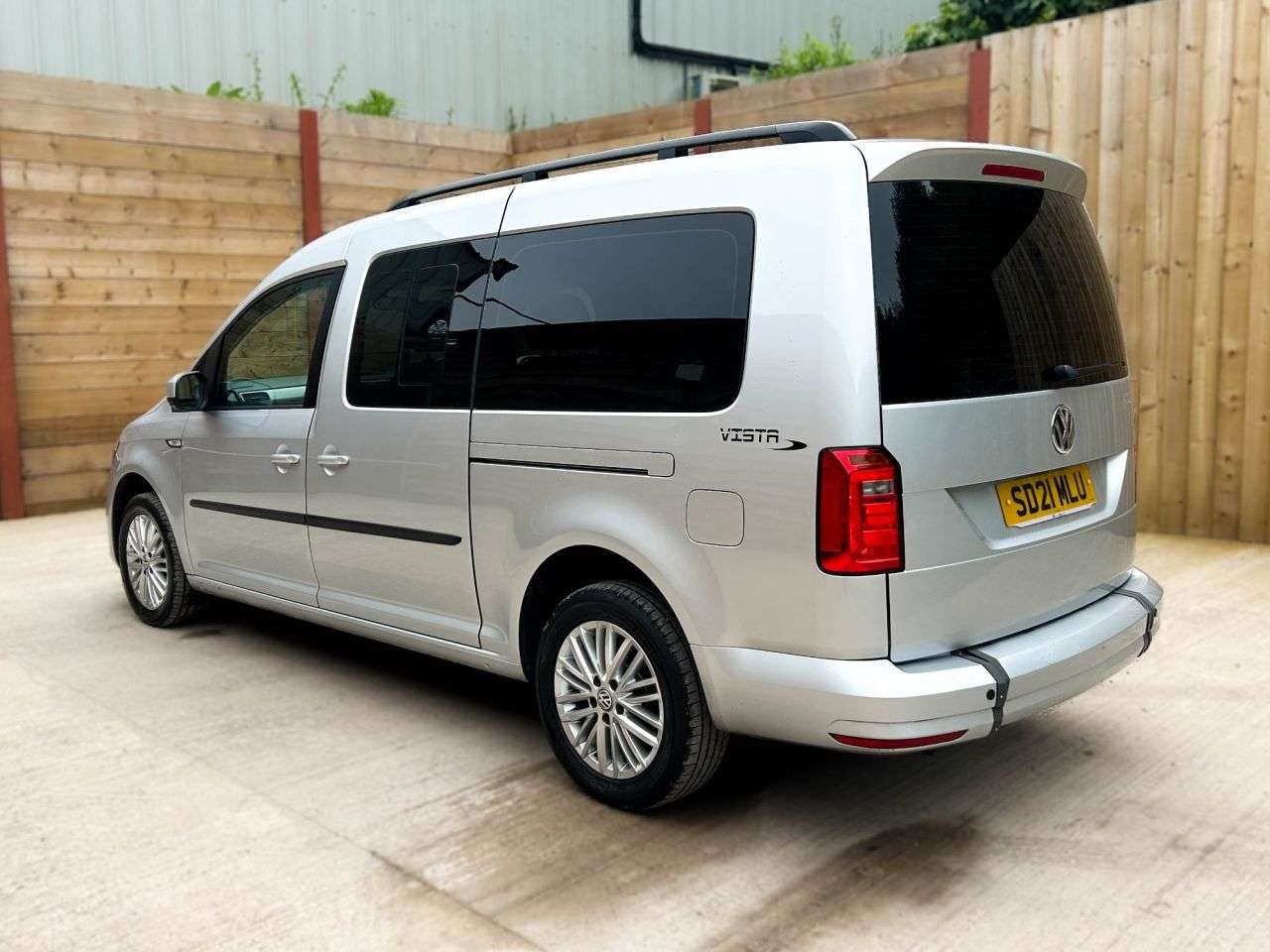 2021 VOLKSWAGEN CADDY MAXI LIFE 2021 VOLKSWAGEN CADDY MAXI LIFE