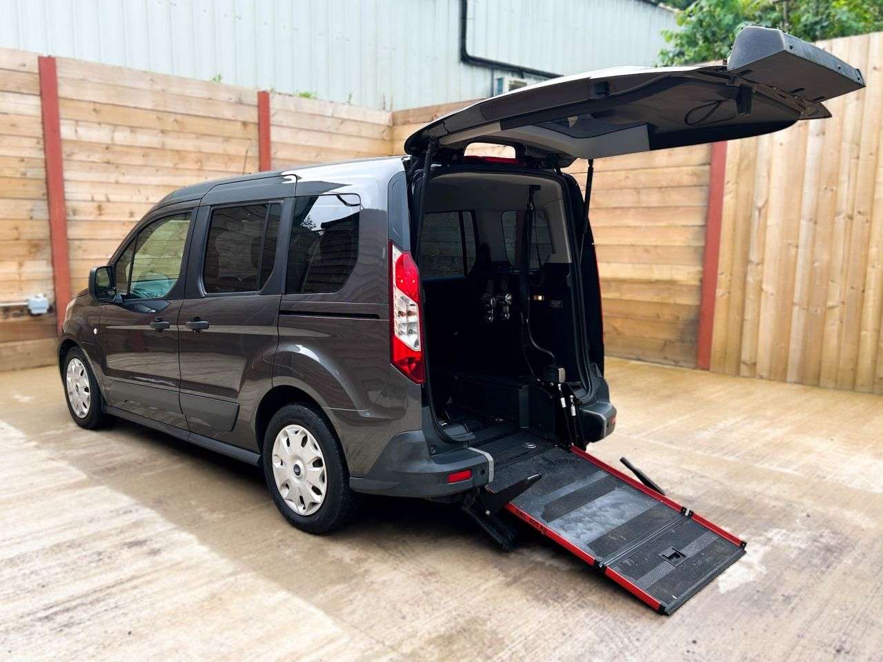 A 2018 FORD TOURNEO CONNECT 3 Seat Auto Wheelchair Accessible Disabled Access Vehicle WAV A 2018 FORD TOURNEO CONNECT 3 Seat Auto Wheelchair Accessible Disabled Access Vehicle WAV