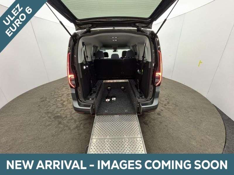A 2023 VOLKSWAGEN CADDY MAXI 5 Seat Petrol Auto Wheelchair Accessible Disabled Access Vehicle WAV A 2023 VOLKSWAGEN CADDY MAXI 5 Seat Petrol Auto Wheelchair Accessible Disabled Access Vehicle WAV