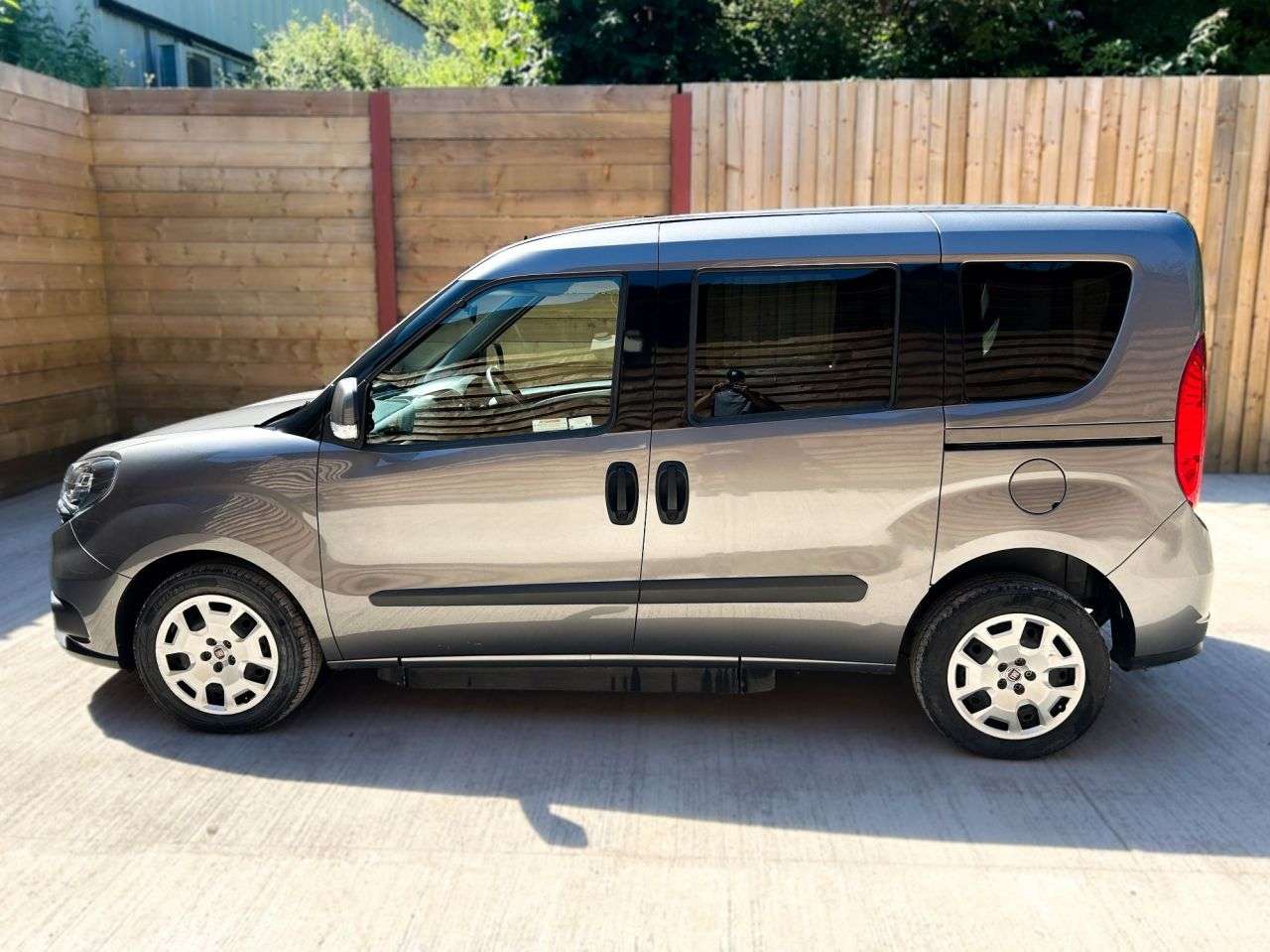 2020 FIAT DOBLO 2020 FIAT DOBLO