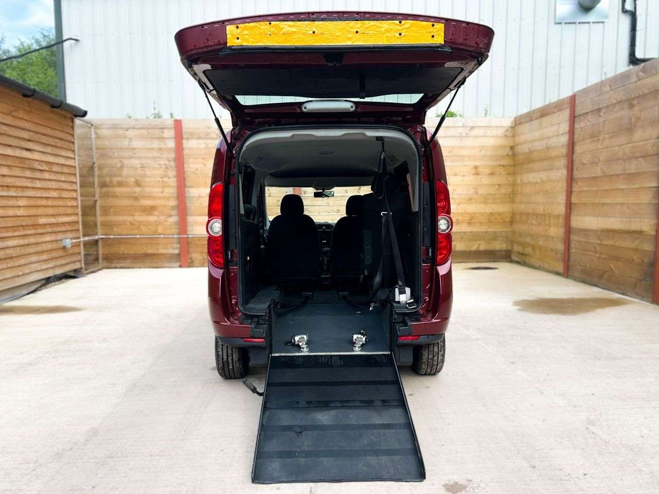 2014 FIAT DOBLO 2014 FIAT DOBLO