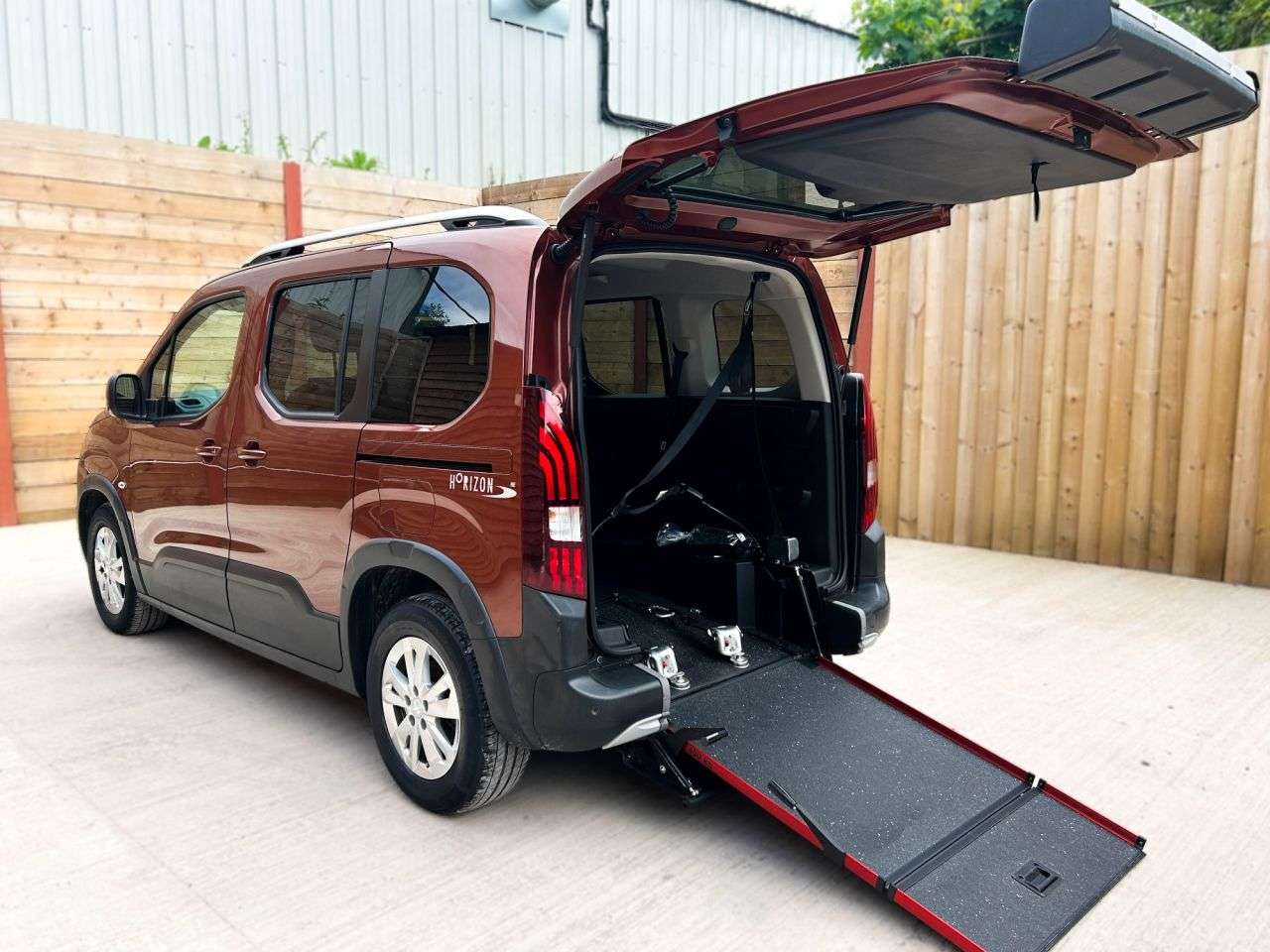 A 2021 PEUGEOT RIFTER 3 Seat Petrol Auto Wheelchair Accessible Disabled Access Vehicle WAV A 2021 PEUGEOT RIFTER 3 Seat Petrol Auto Wheelchair Accessible Disabled Access Vehicle WAV
