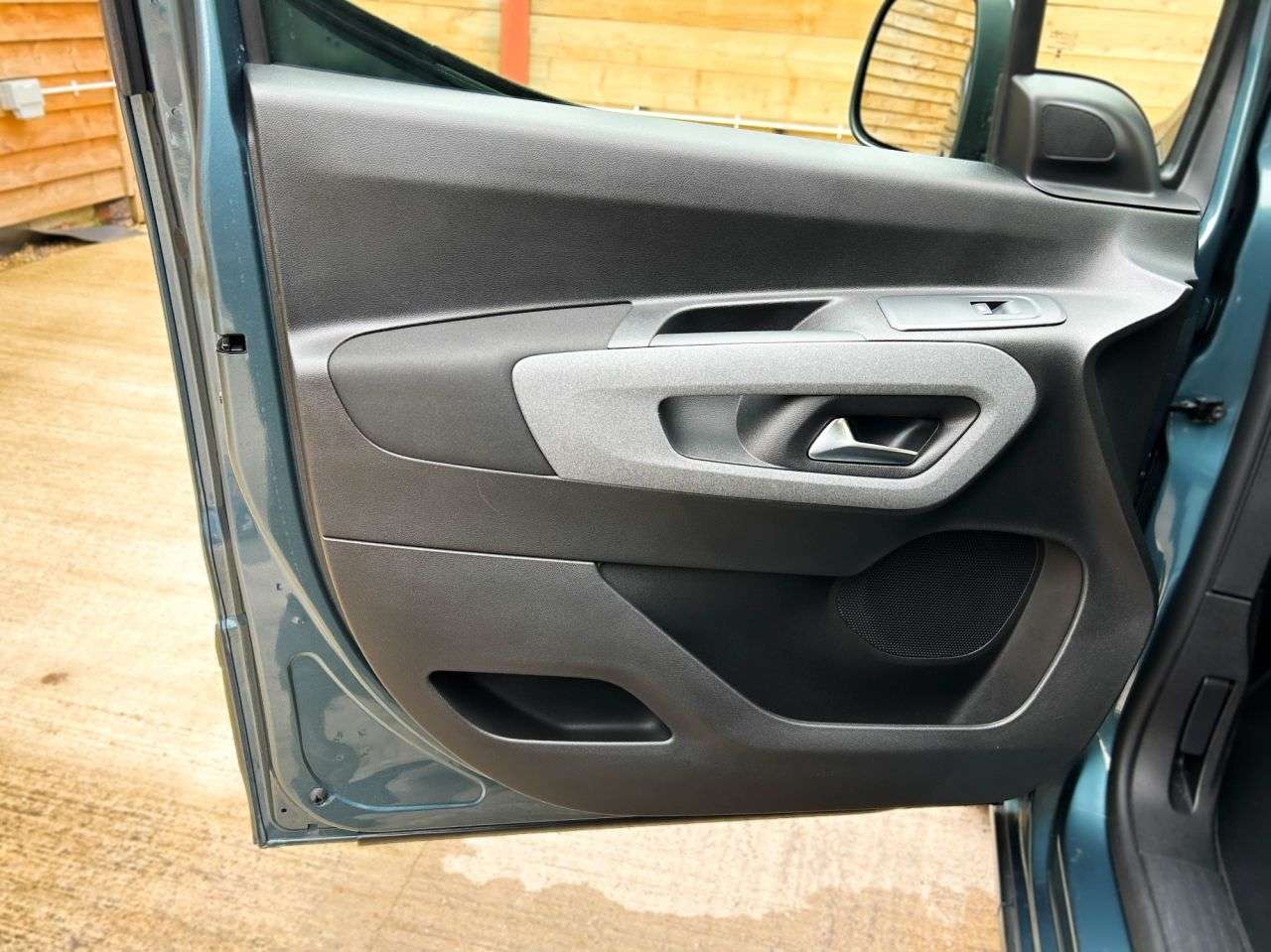 2024 PEUGEOT RIFTER 2024 PEUGEOT RIFTER