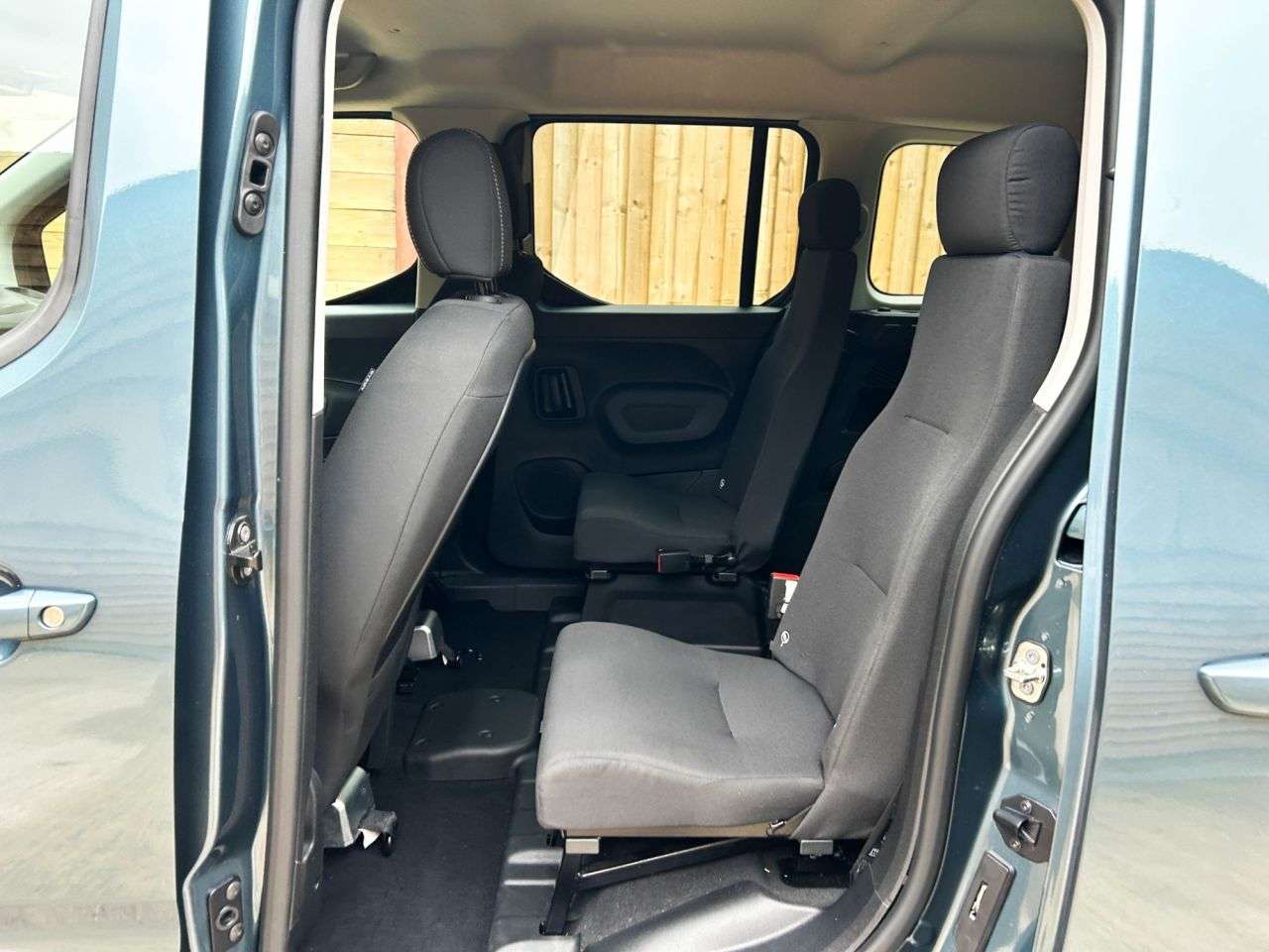 2024 PEUGEOT RIFTER 2024 PEUGEOT RIFTER