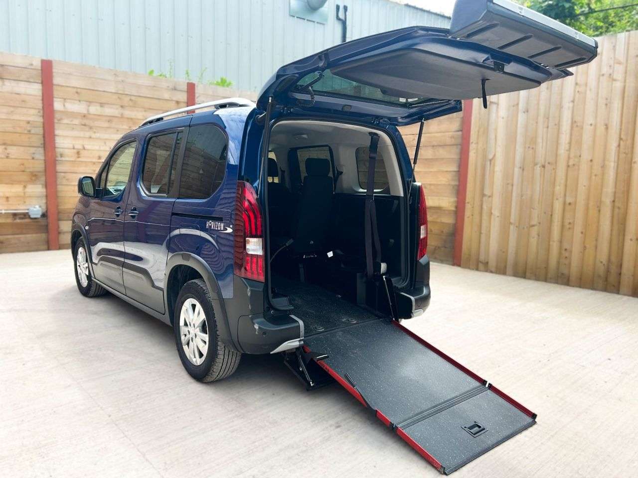 A 2020 PEUGEOT RIFTER 4 Seat Auto Wheelchair Accessible Disabled Access Vehicle WAV A 2020 PEUGEOT RIFTER 4 Seat Auto Wheelchair Accessible Disabled Access Vehicle WAV