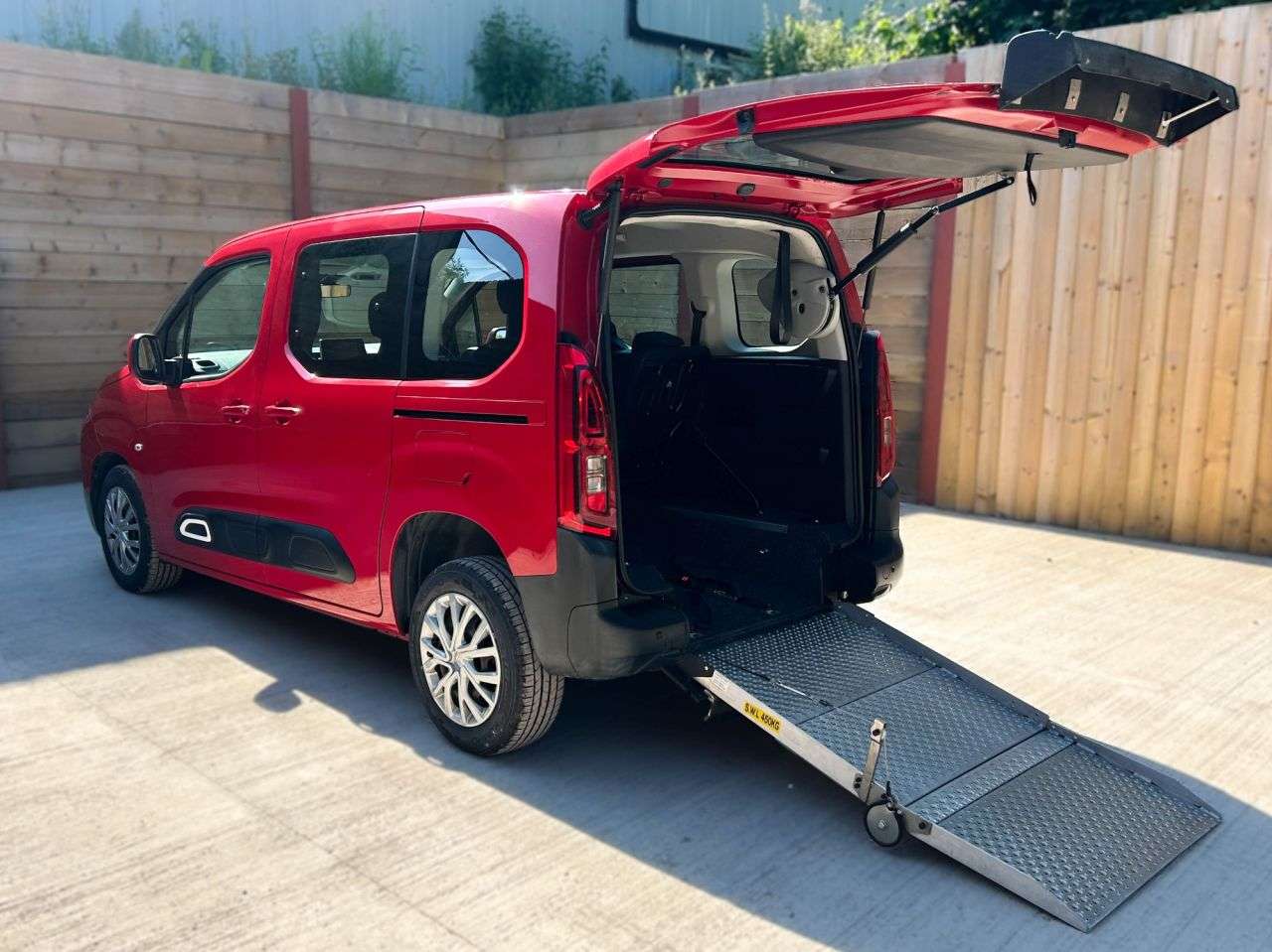 A 2019 CITROEN BERLINGO 3 Seat Auto Wheelchair Accessible Disabled Access Vehicle WAV A 2019 CITROEN BERLINGO 3 Seat Auto Wheelchair Accessible Disabled Access Vehicle WAV
