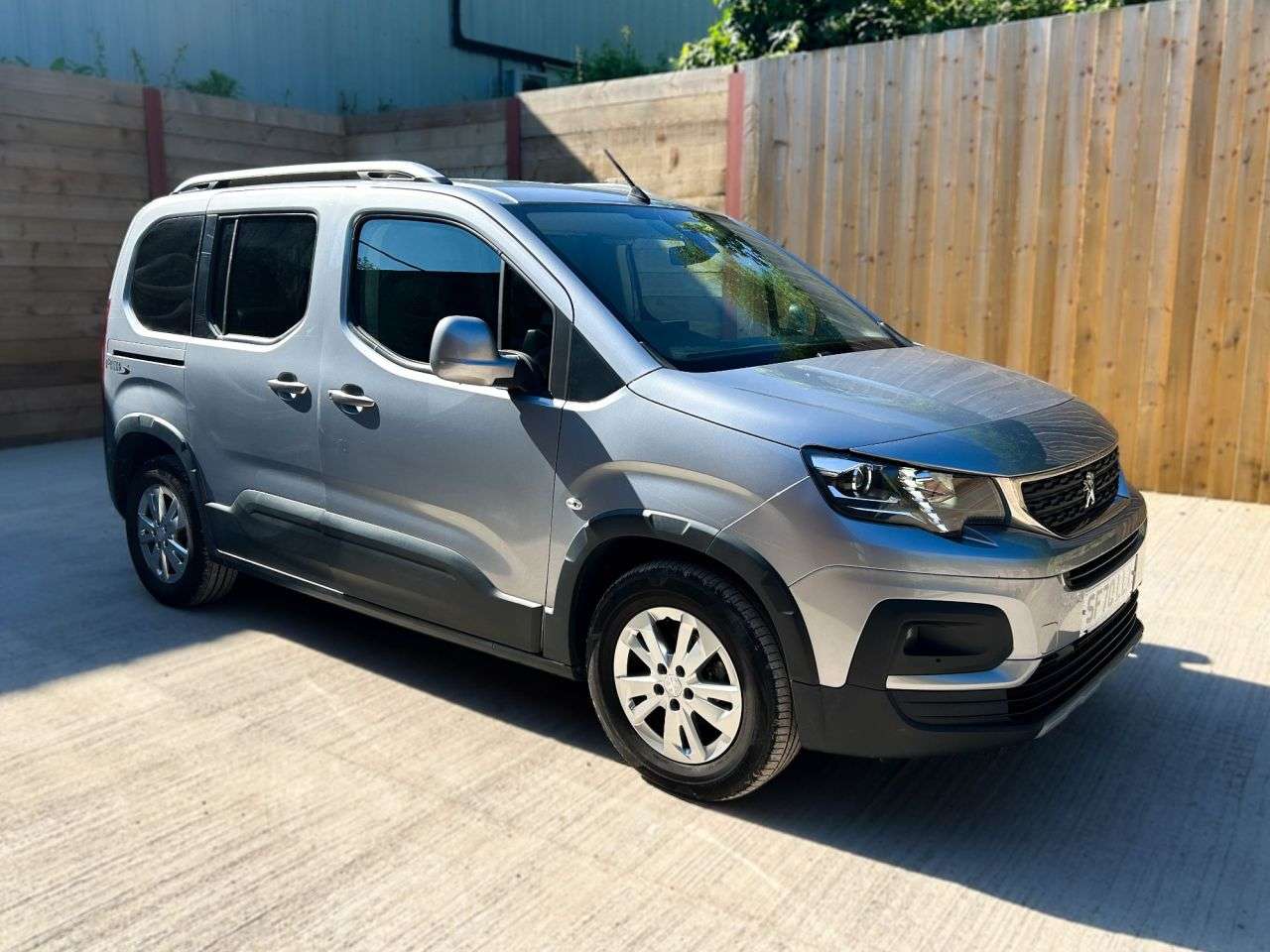 A 2020 PEUGEOT RIFTER 3 Seat Wheelchair Accessible Disabled Access Vehicle WAV A 2020 PEUGEOT RIFTER 3 Seat Wheelchair Accessible Disabled Access Vehicle WAV