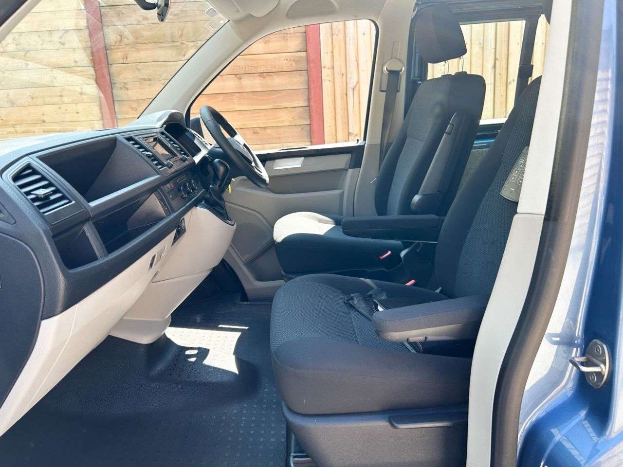 2019 VOLKSWAGEN TRANSPORTER 2019 VOLKSWAGEN TRANSPORTER