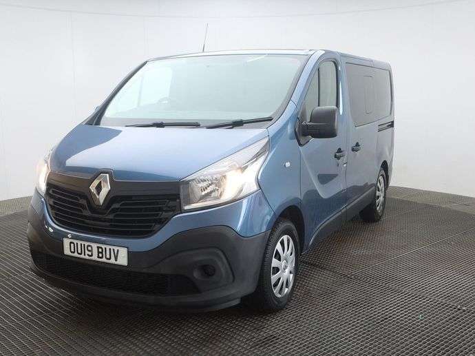 A 2019 RENAULT TRAFIC 6 Seat Wheelchair Accessible Disabled Access Vehicle WAV A 2019 RENAULT TRAFIC 6 Seat Wheelchair Accessible Disabled Access Vehicle WAV