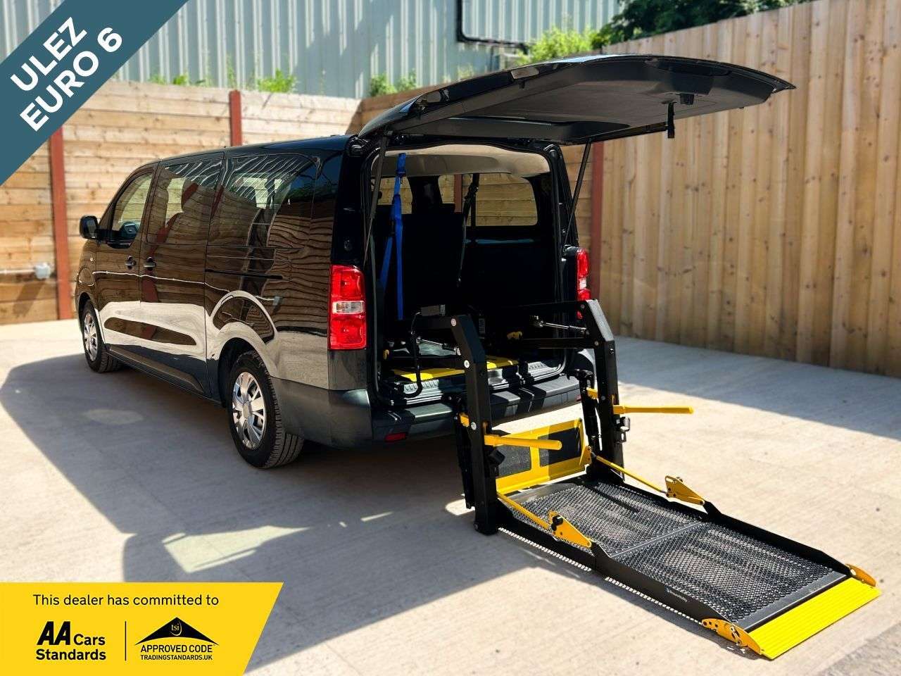 A 2021 VAUXHALL VIVARO LIFE ELECTRIC 6 / 9 Seat Wheelchair Accessible Disabled Access Vehicle WAV A 2021 VAUXHALL VIVARO LIFE ELECTRIC 6 / 9 Seat Wheelchair Accessible Disabled Access Vehicle WAV