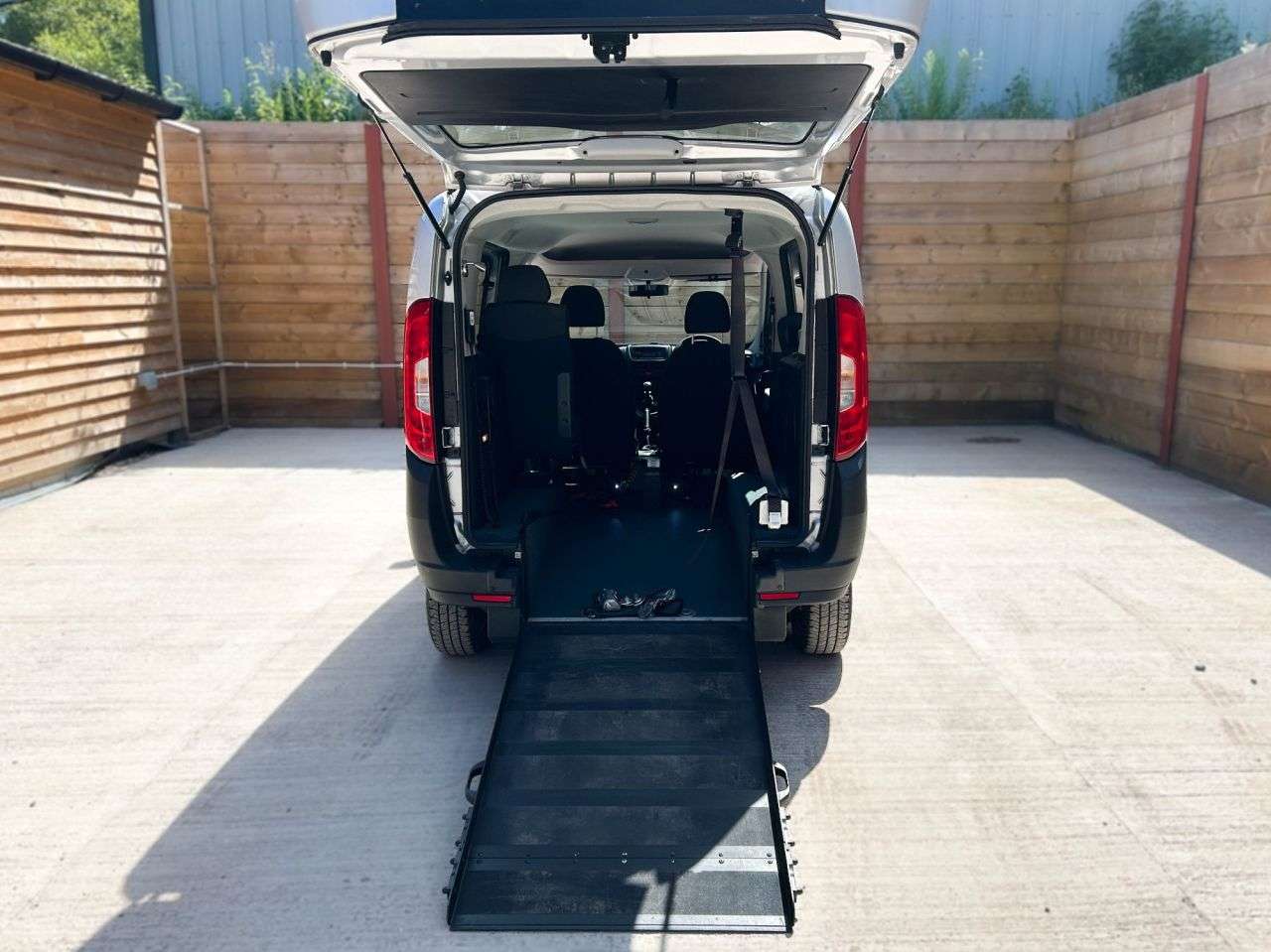 2018 FIAT DOBLO 2018 FIAT DOBLO