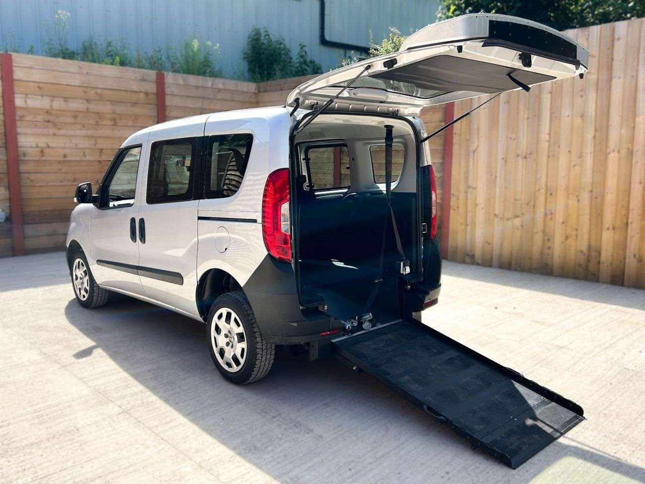 A 2018 FIAT DOBLO 3 Seat Petrol Wheelchair Accessible Disabled Access Vehicle WAV A 2018 FIAT DOBLO 3 Seat Petrol Wheelchair Accessible Disabled Access Vehicle WAV