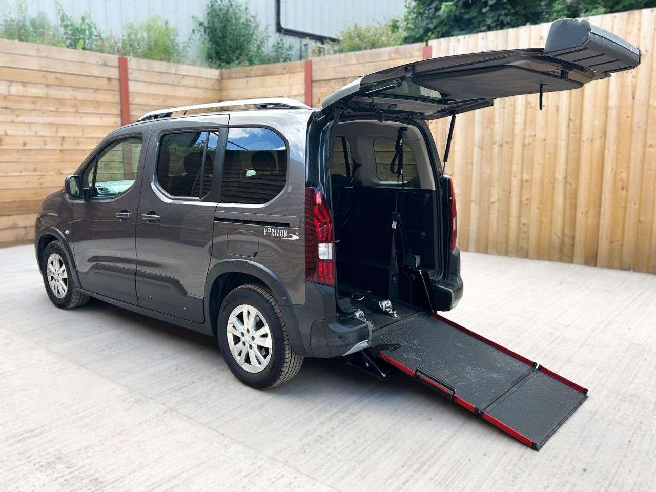 A 2019 PEUGEOT RIFTER 5 Seat Auto Wheelchair Accessible Disabled Access Vehicle WAV A 2019 PEUGEOT RIFTER 5 Seat Auto Wheelchair Accessible Disabled Access Vehicle WAV