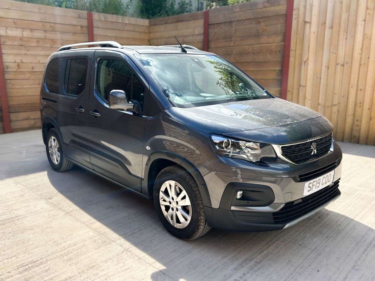 2019 PEUGEOT RIFTER 2019 PEUGEOT RIFTER