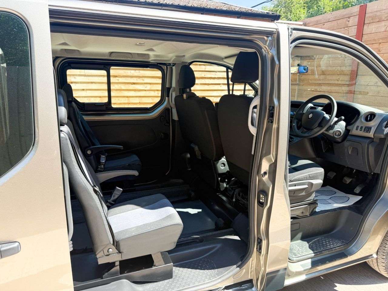 2019 RENAULT TRAFIC 2019 RENAULT TRAFIC
