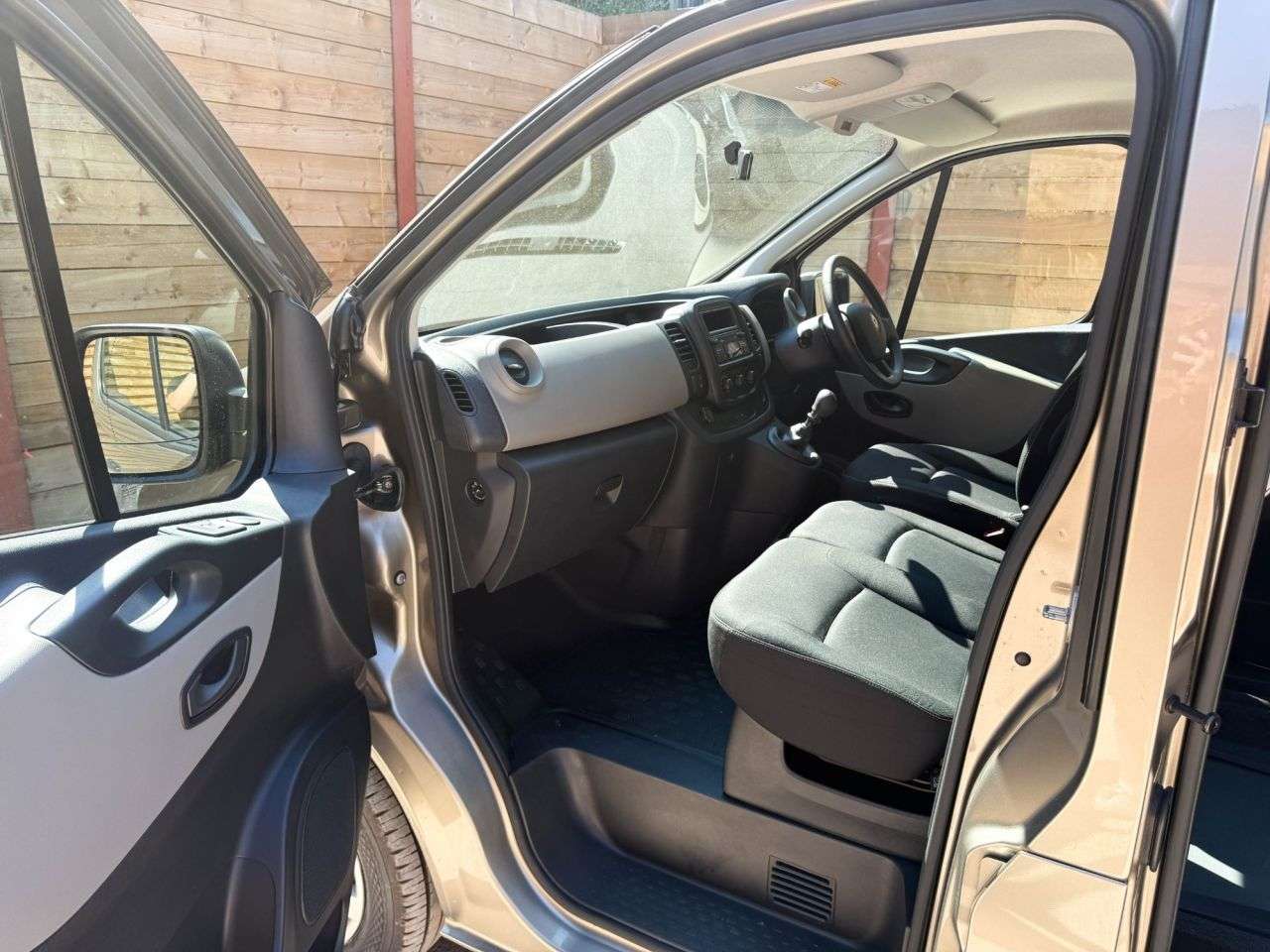 2019 RENAULT TRAFIC 2019 RENAULT TRAFIC