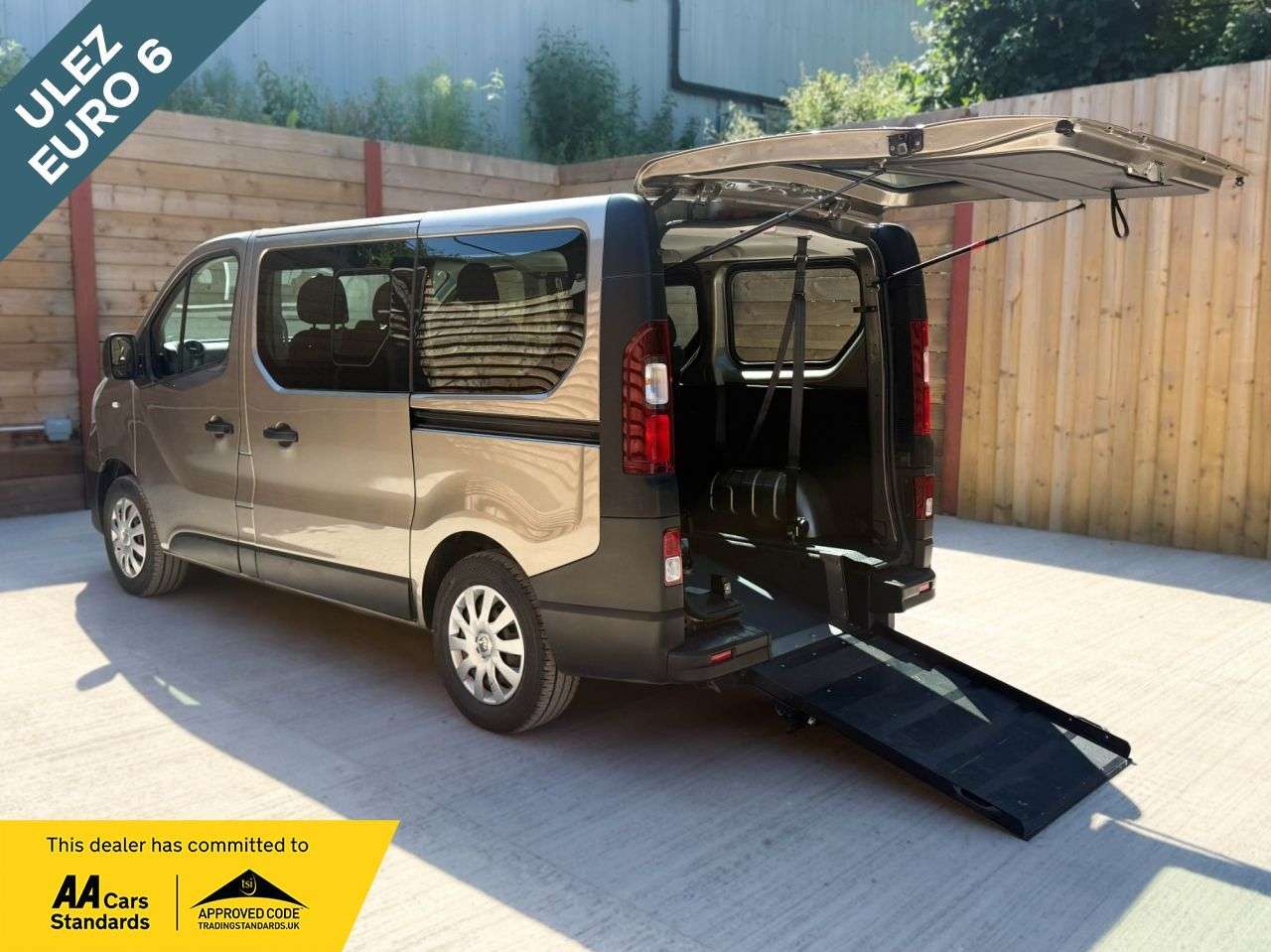 A 2019 RENAULT TRAFIC 6 Seat Wheelchair Accessible Disabled Access Vehicle WAV A 2019 RENAULT TRAFIC 6 Seat Wheelchair Accessible Disabled Access Vehicle WAV