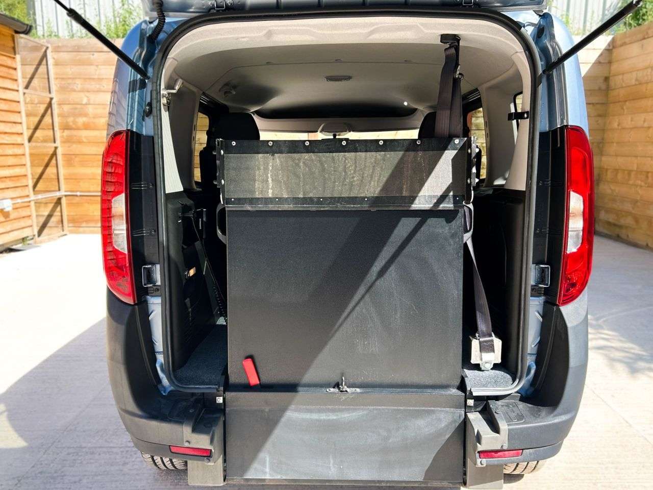 2020 FIAT DOBLO 2020 FIAT DOBLO