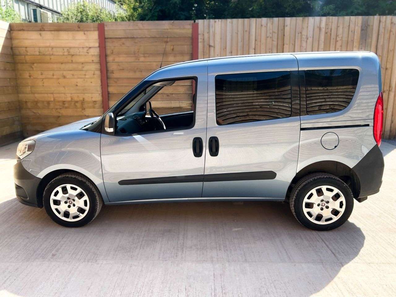 2020 FIAT DOBLO 2020 FIAT DOBLO
