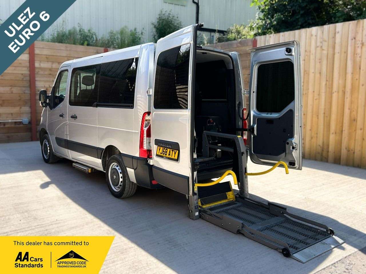 A 2018 RENAULT MASTER 5 Seat Wheelchair Accessible Disabled Access Vehicle WAV A 2018 RENAULT MASTER 5 Seat Wheelchair Accessible Disabled Access Vehicle WAV