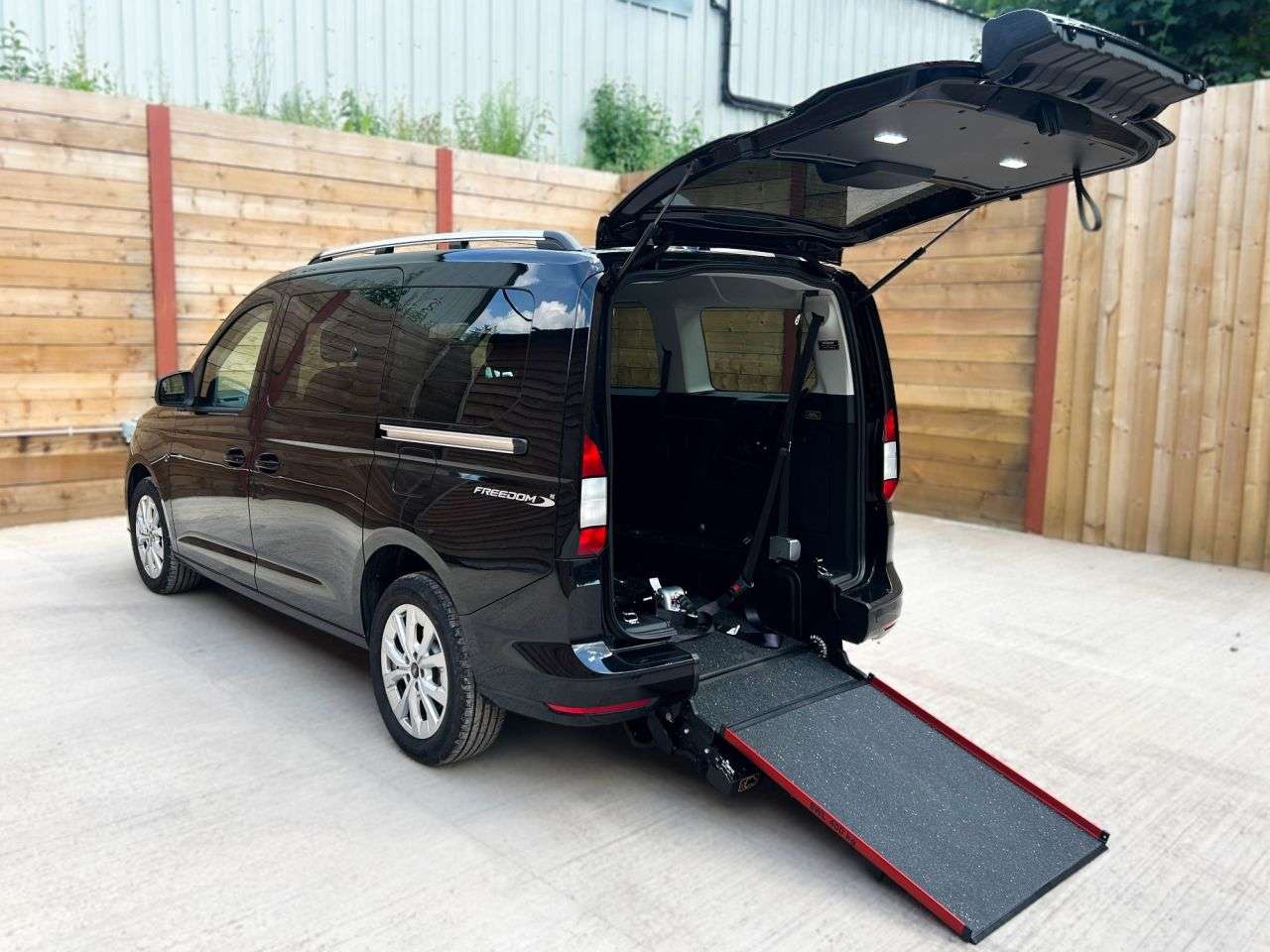 A 2025 FORD GRAND TOURNEO CONNECT 3 Seat Auto Wheelchair Accessible Disabled Access Vehicle WAV A 2025 FORD GRAND TOURNEO CONNECT 3 Seat Auto Wheelchair Accessible Disabled Access Vehicle WAV