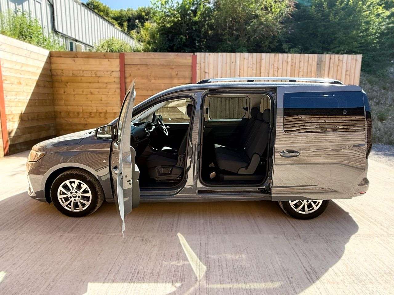 2024 FORD GRAND TOURNEO CONNECT 2024 FORD GRAND TOURNEO CONNECT