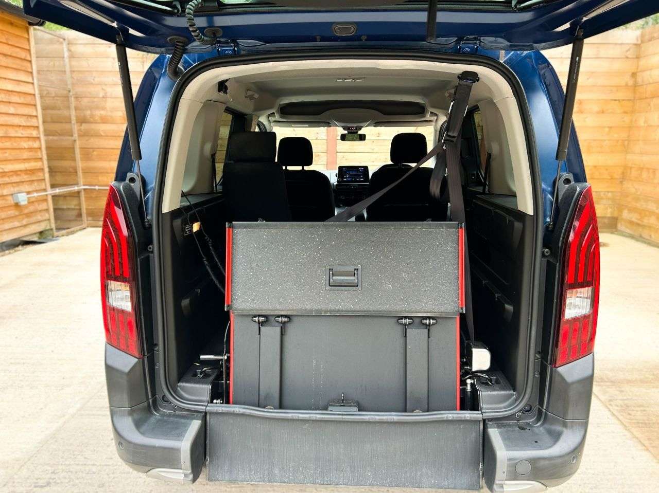2021 PEUGEOT RIFTER 2021 PEUGEOT RIFTER