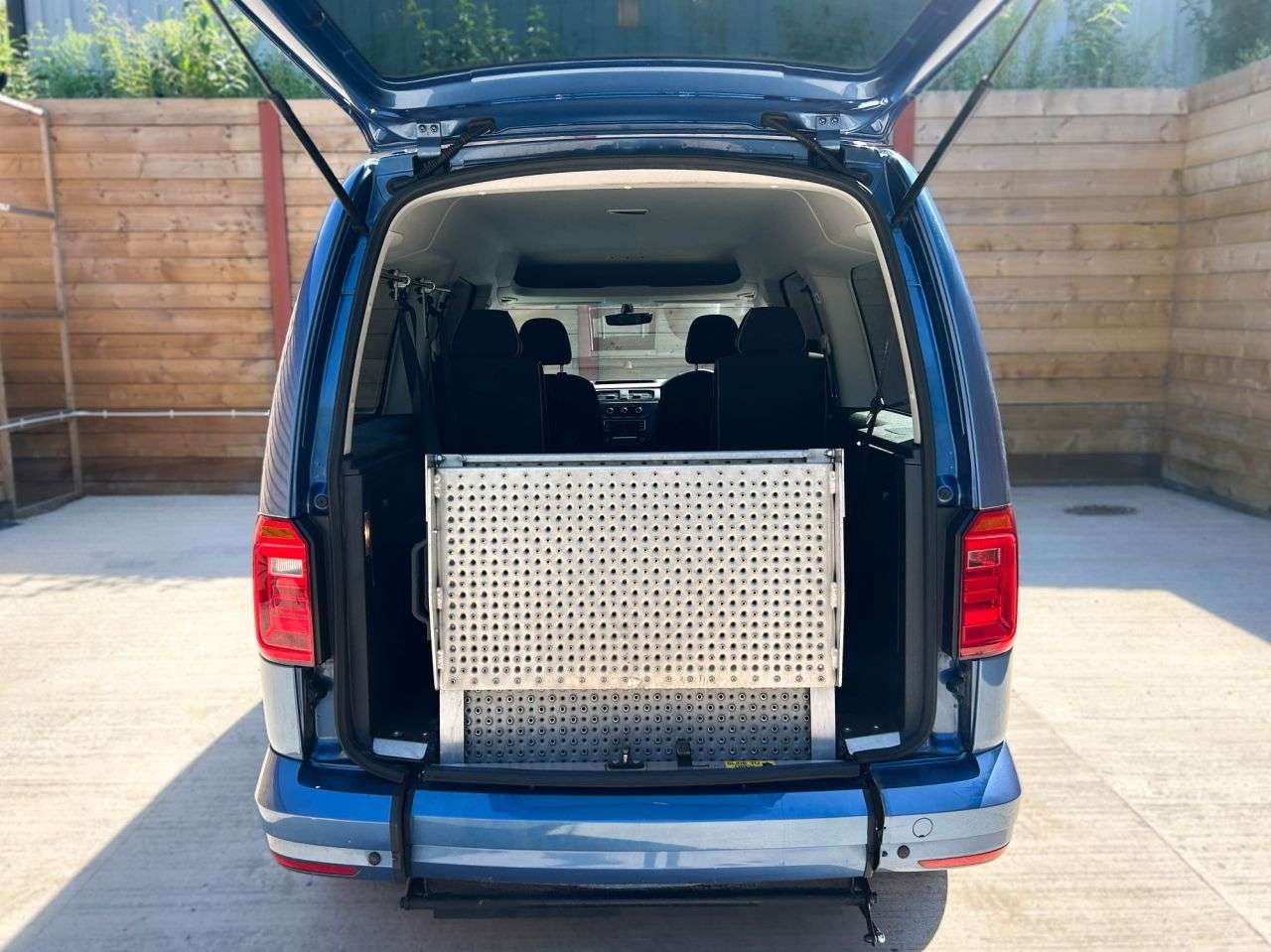 2017 VOLKSWAGEN CADDY MAXI LIFE 2017 VOLKSWAGEN CADDY MAXI LIFE