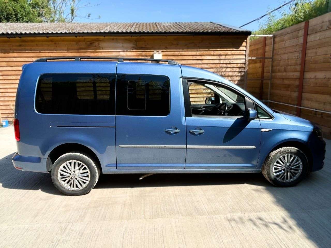 2017 VOLKSWAGEN CADDY MAXI LIFE 2017 VOLKSWAGEN CADDY MAXI LIFE