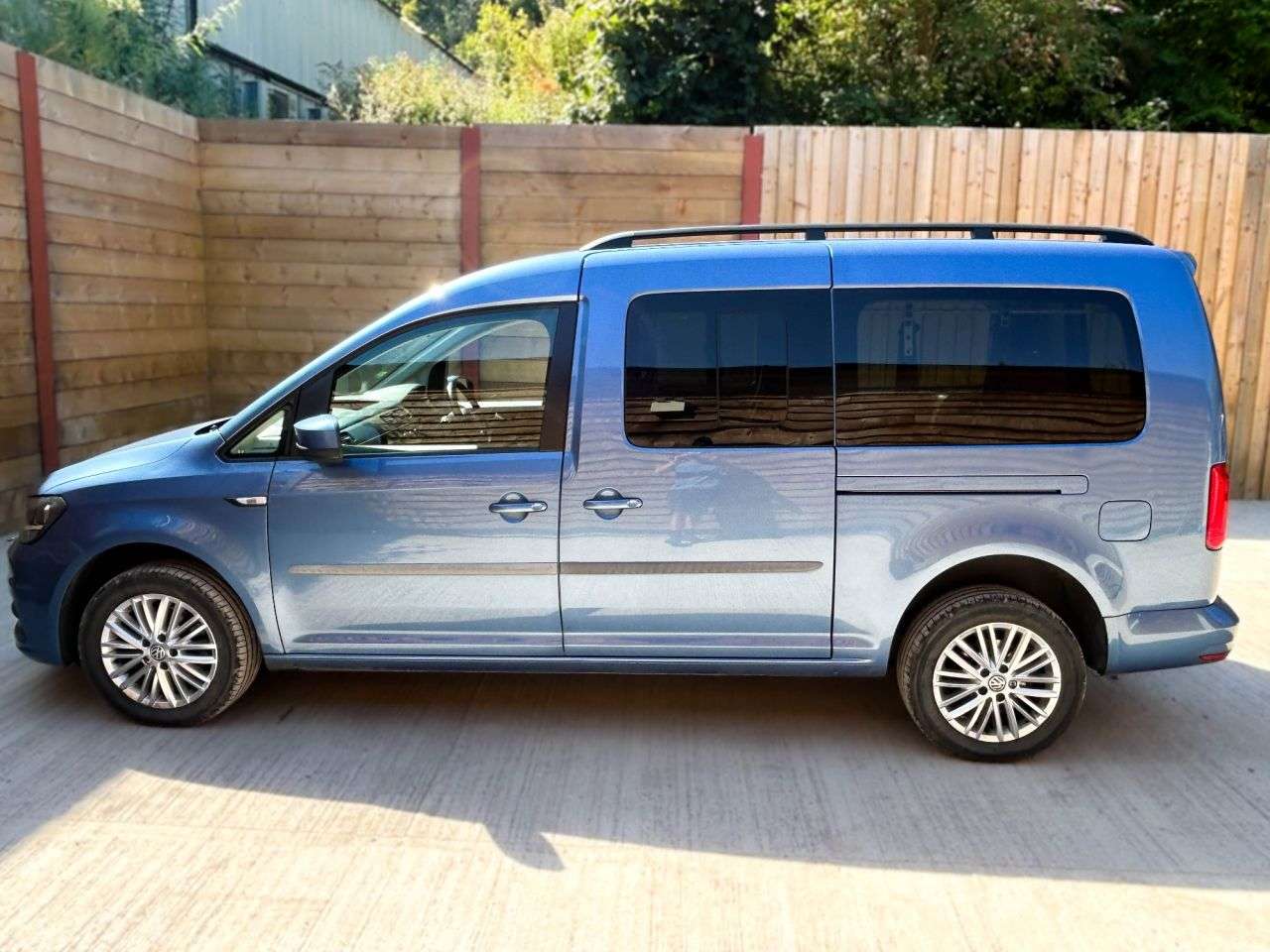 2017 VOLKSWAGEN CADDY MAXI LIFE 2017 VOLKSWAGEN CADDY MAXI LIFE