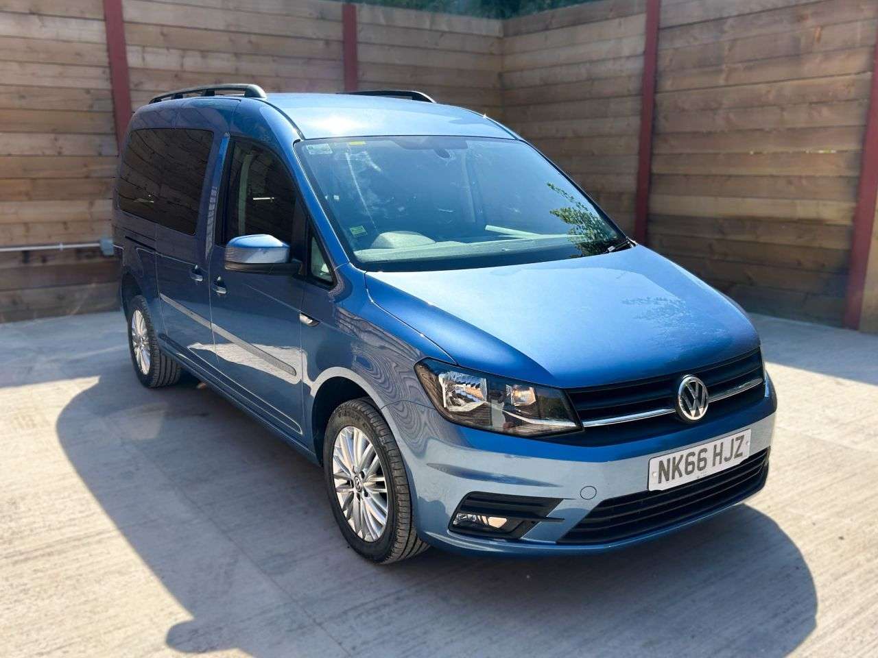 2017 VOLKSWAGEN CADDY MAXI LIFE 2017 VOLKSWAGEN CADDY MAXI LIFE
