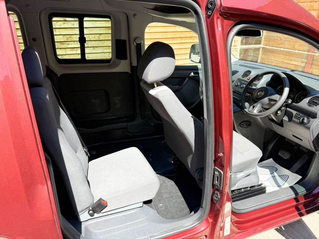 2014 VOLKSWAGEN CADDY LIFE 2014 VOLKSWAGEN CADDY LIFE