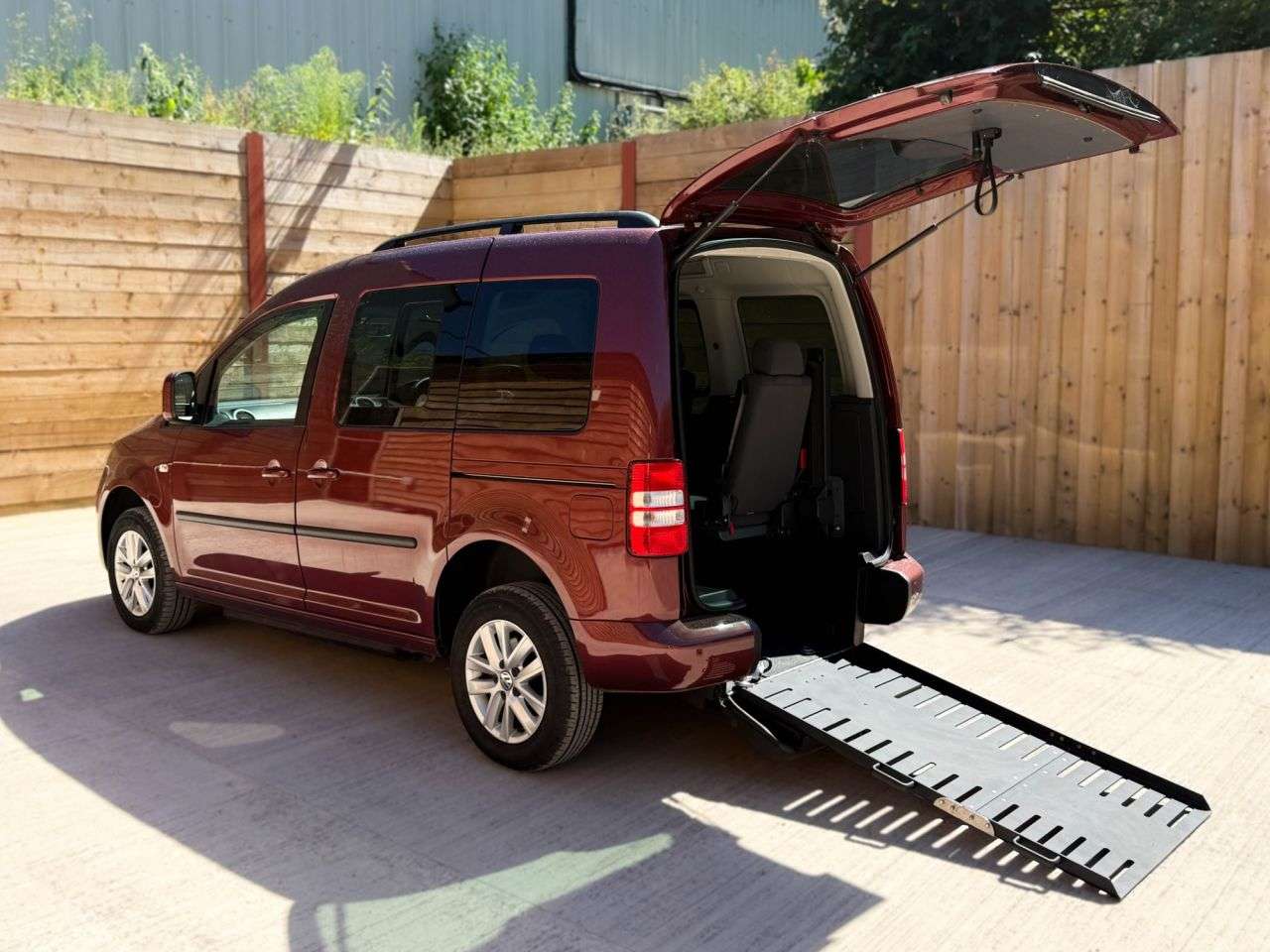 A 2014 VOLKSWAGEN CADDY LIFE 2 Seat Passenger Up Front Auto Wheelchair Accessible Disabled Access Vehicl A 2014 VOLKSWAGEN CADDY LIFE 2 Seat Passenger Up Front Auto Wheelchair Accessible Disabled Access Vehicl