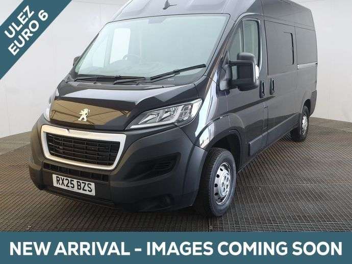 A 2025 PEUGEOT BOXER MWB 4 Seat Wheelchair Accessible Disabled Access Vehicle WAV A 2025 PEUGEOT BOXER MWB 4 Seat Wheelchair Accessible Disabled Access Vehicle WAV
