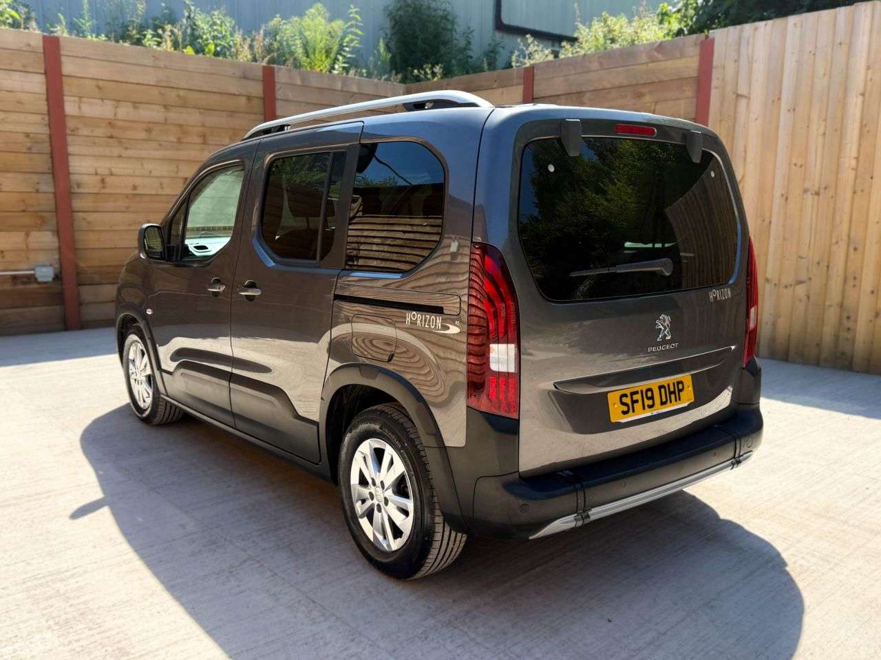 2019 PEUGEOT RIFTER 2019 PEUGEOT RIFTER