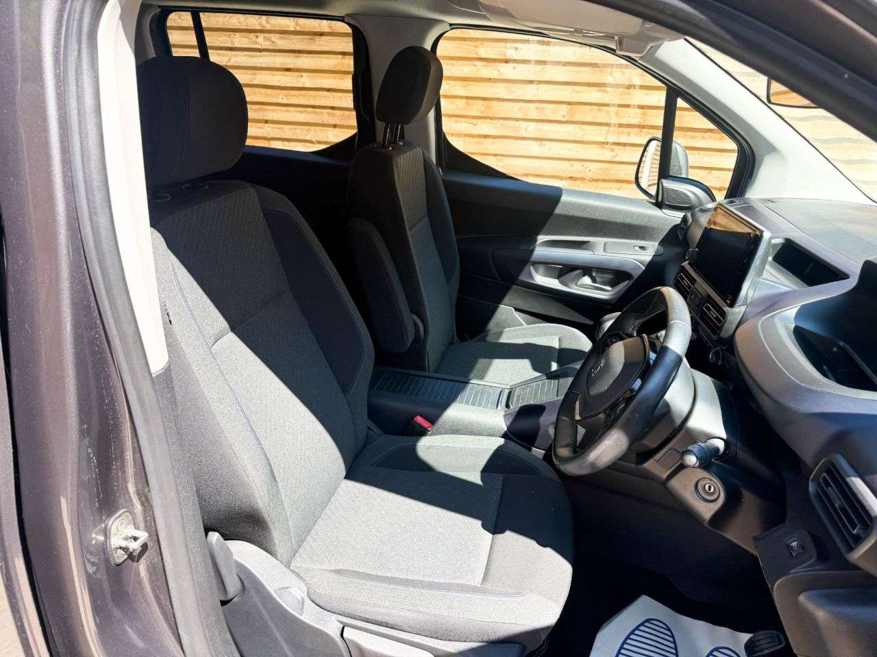 2019 PEUGEOT RIFTER 2019 PEUGEOT RIFTER