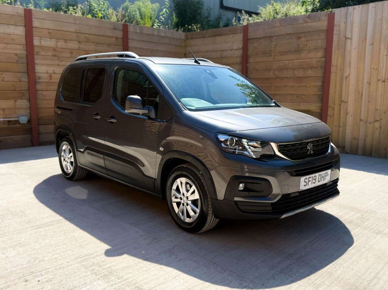 A 2019 PEUGEOT RIFTER 5 Seat Wheelchair Accessible Disabled Access Vehicle WAV A 2019 PEUGEOT RIFTER 5 Seat Wheelchair Accessible Disabled Access Vehicle WAV
