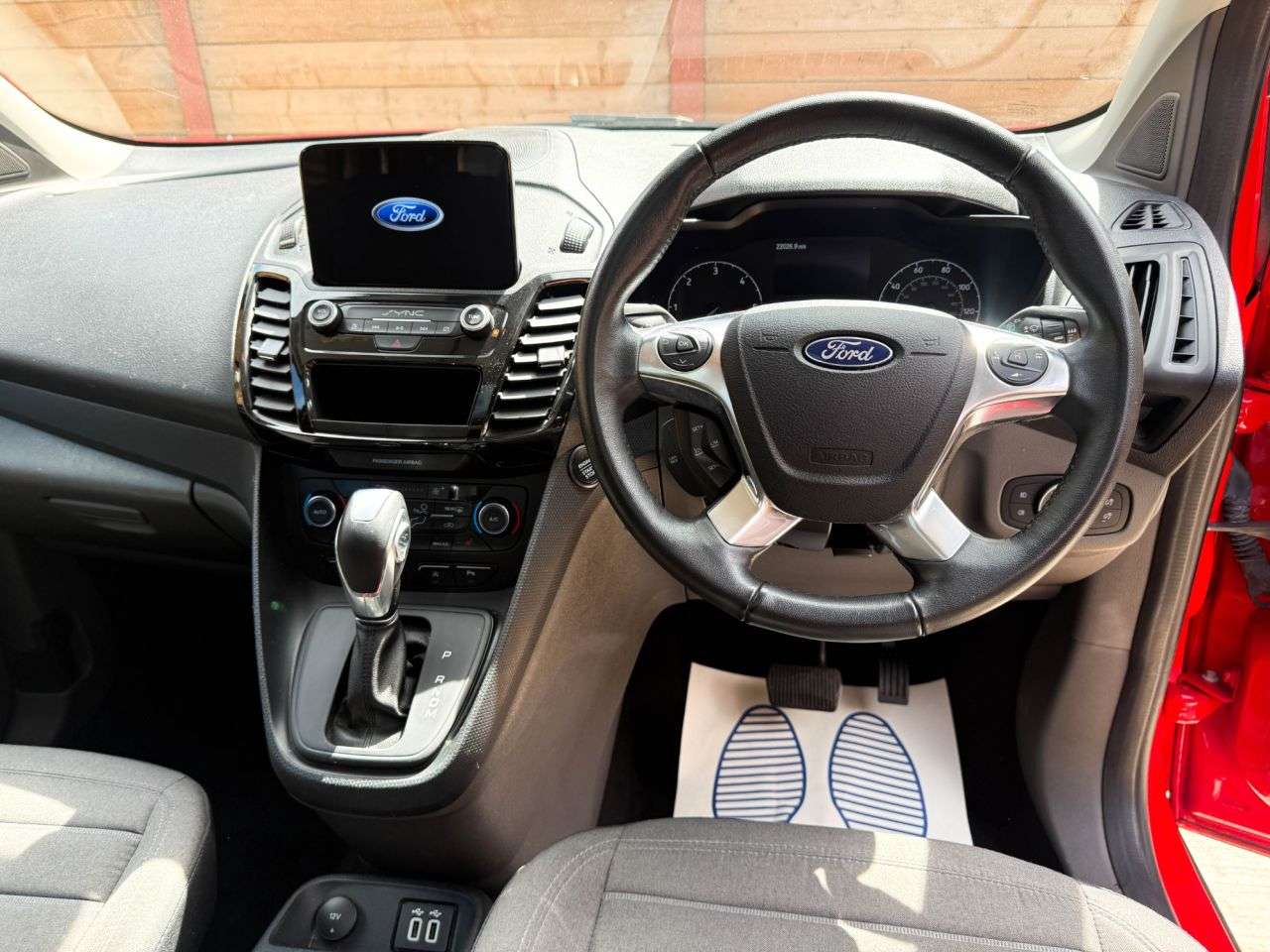 A 2022 FORD TOURNEO CONNECT 4 Seat Auto Wheelchair Accessible Disabled Access Vehicle WAV A 2022 FORD TOURNEO CONNECT 4 Seat Auto Wheelchair Accessible Disabled Access Vehicle WAV