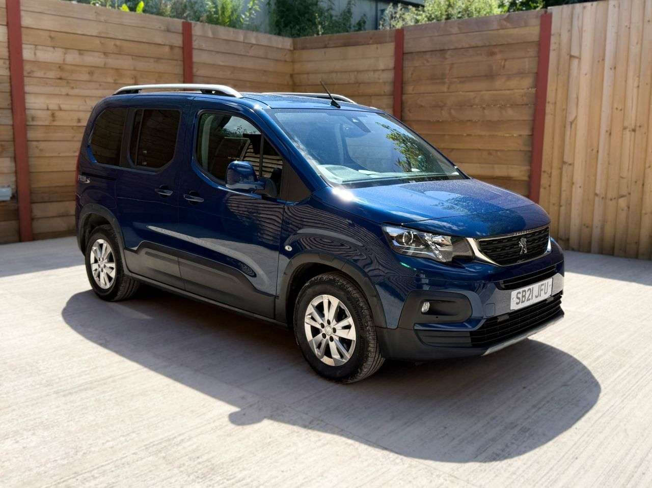 A 2021 PEUGEOT RIFTER 4 Seat Petrol Auto Wheelchair Accessible Disabled Access Vehicle WAV A 2021 PEUGEOT RIFTER 4 Seat Petrol Auto Wheelchair Accessible Disabled Access Vehicle WAV