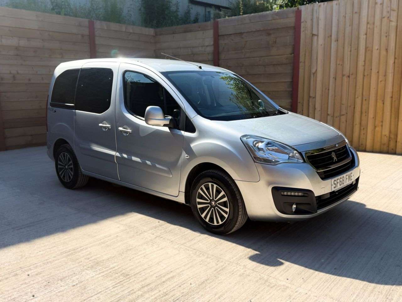 A 2019 PEUGEOT PARTNER TEPEE 3 Seat Wheelchair Accessible Disabled Access Vehicle WAV A 2019 PEUGEOT PARTNER TEPEE 3 Seat Wheelchair Accessible Disabled Access Vehicle WAV
