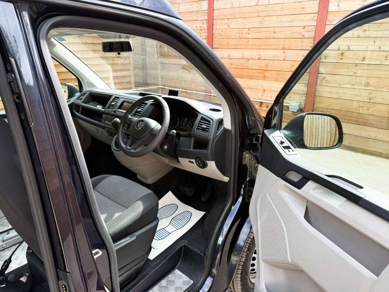 2018 VOLKSWAGEN TRANSPORTER 2018 VOLKSWAGEN TRANSPORTER