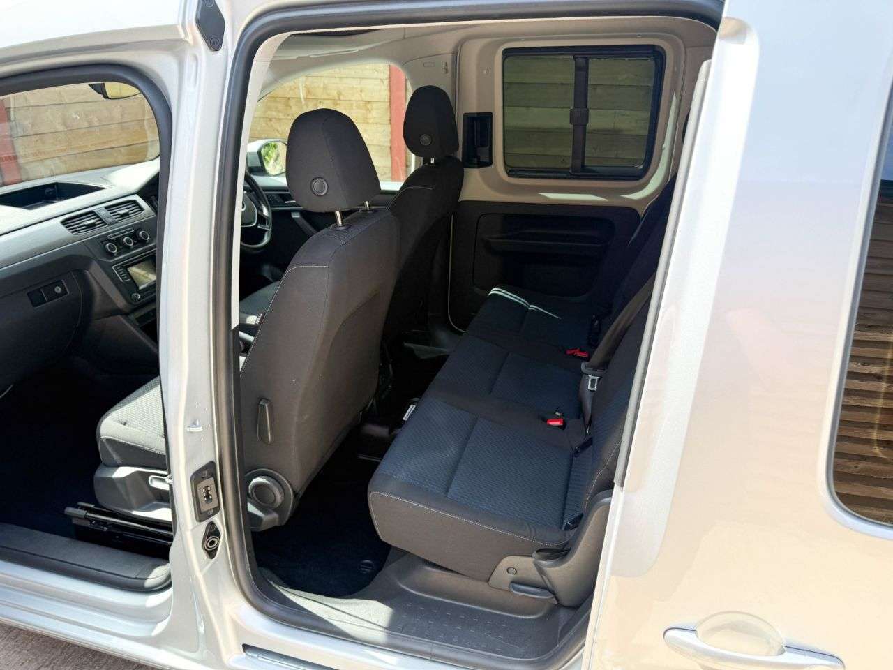 2021 VOLKSWAGEN CADDY MAXI LIFE 2021 VOLKSWAGEN CADDY MAXI LIFE