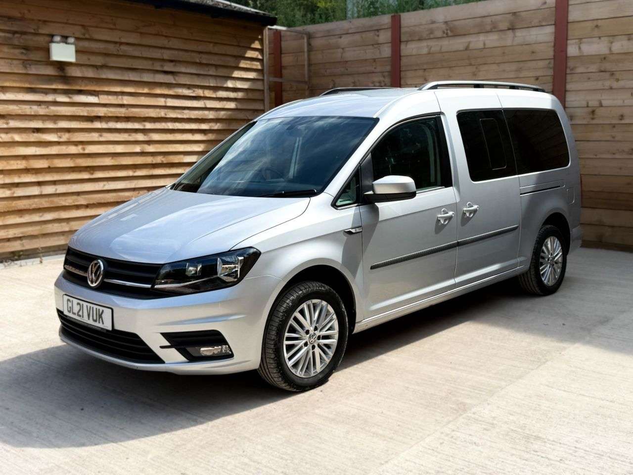 2021 VOLKSWAGEN CADDY MAXI LIFE 2021 VOLKSWAGEN CADDY MAXI LIFE