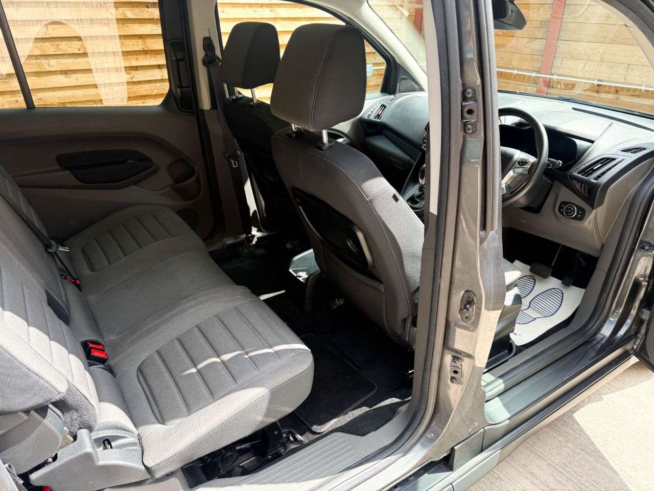 2021 FORD GRAND TOURNEO CONNECT 2021 FORD GRAND TOURNEO CONNECT
